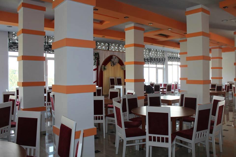 Hotel Natyra E Qete Peshkopi エクステリア 写真